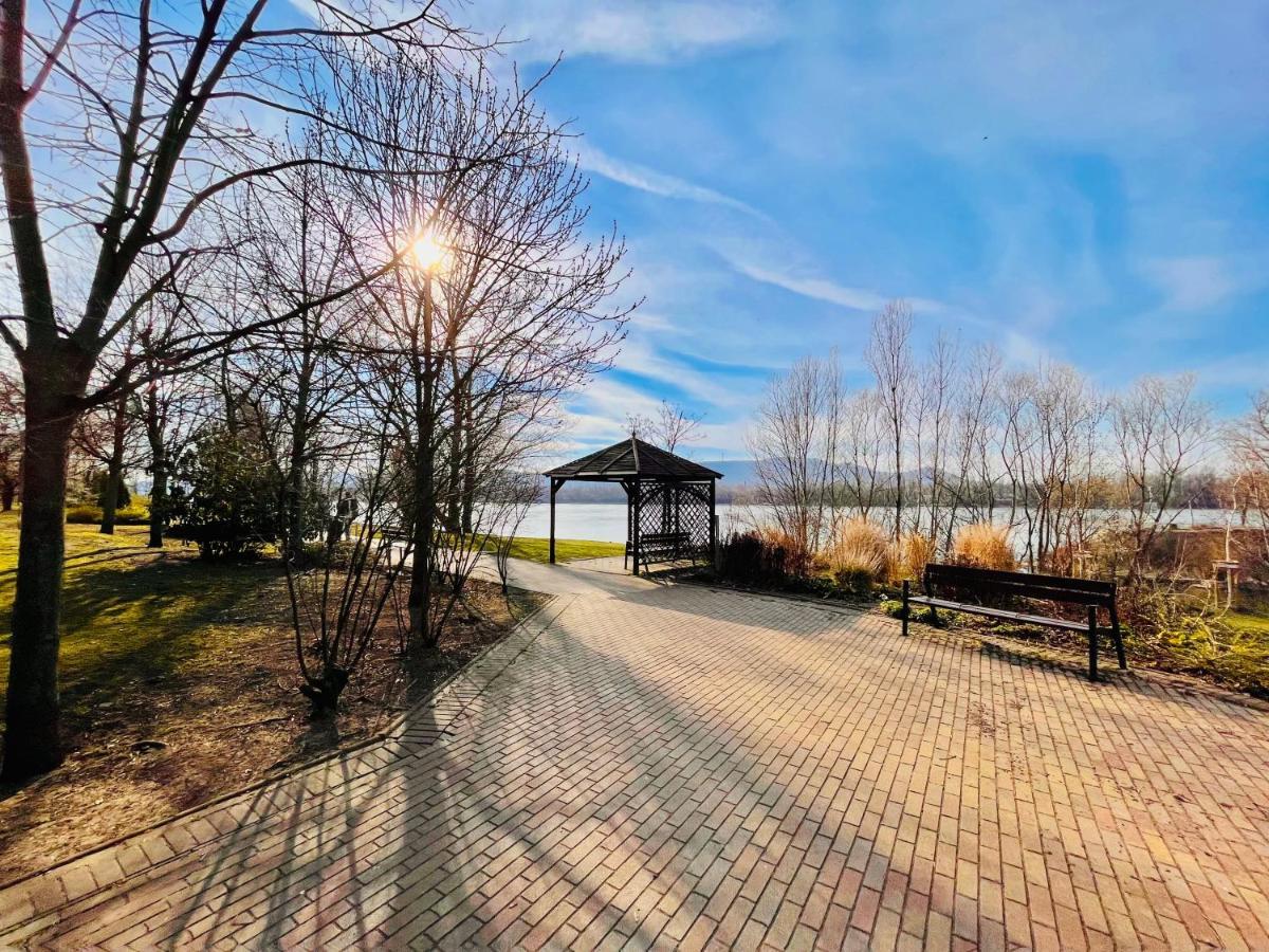 Marina Garden Lejlighed Budapest Eksteriør billede